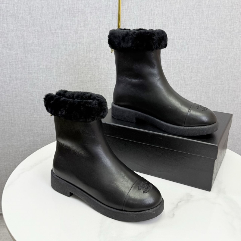 Ch**el boots
